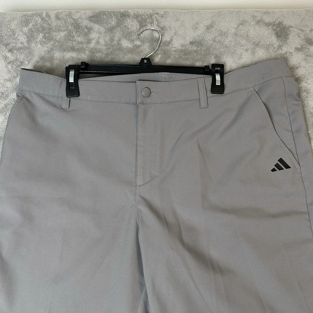 Adidas Golf Performance Shorts Men's Size 40 Gray Stretch Waist‎ 8.5